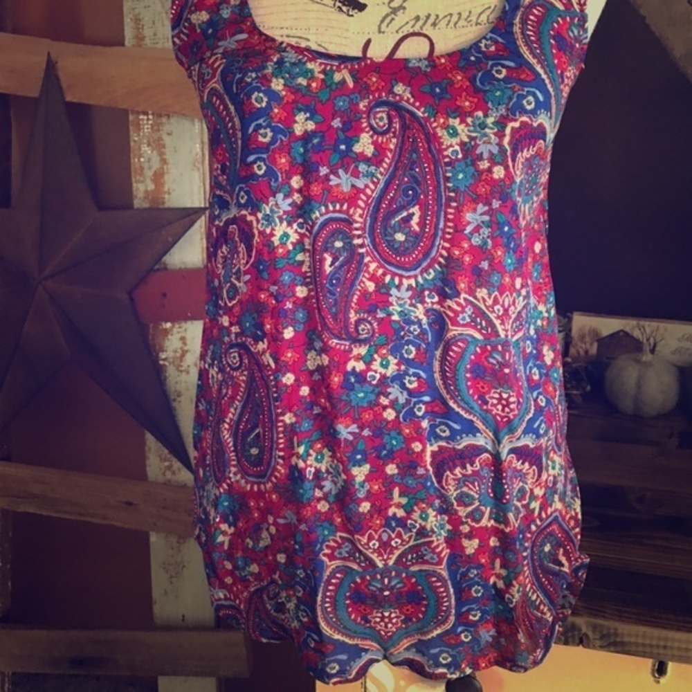 NWT $118 Splendid Gorgeous Paisley Tank Top XS